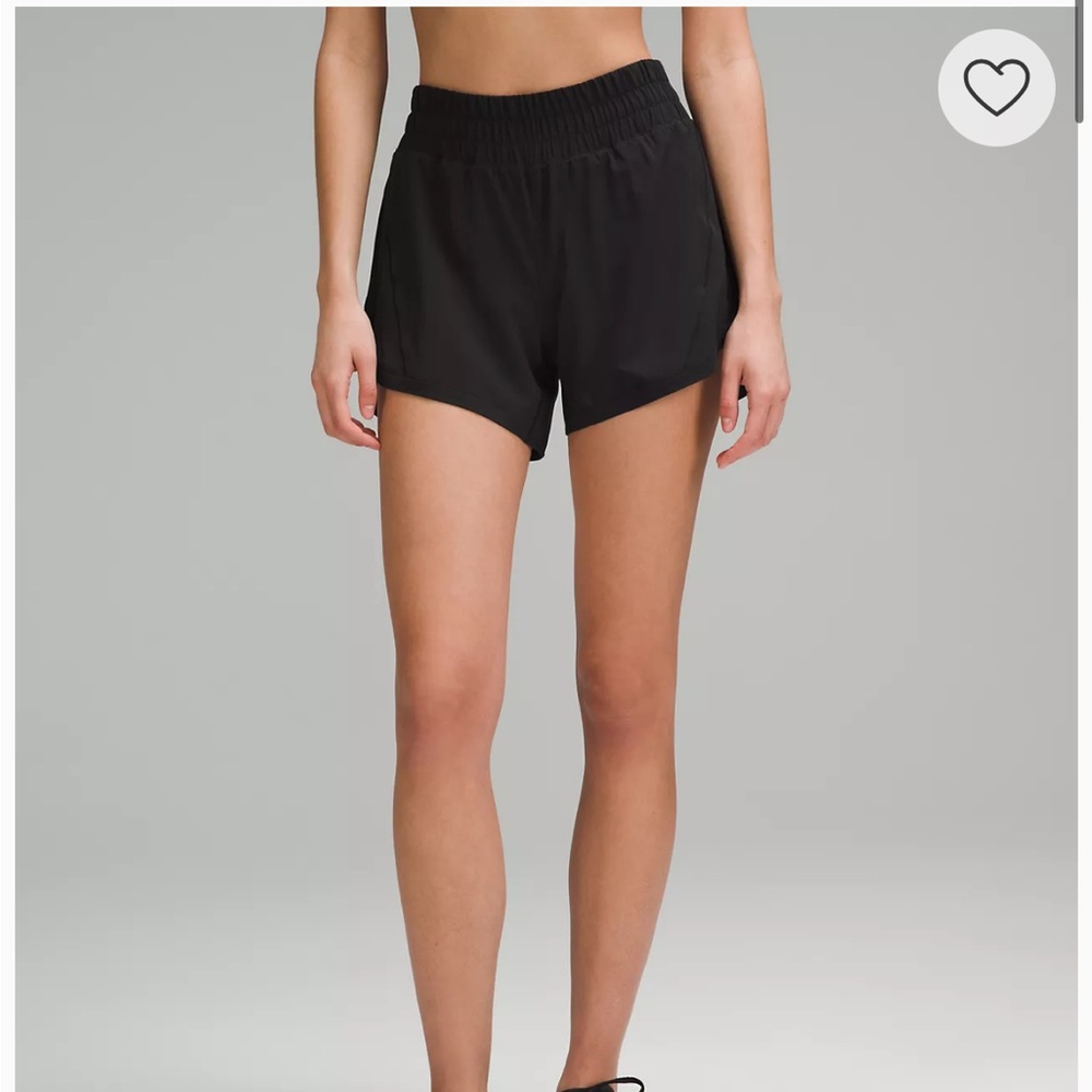 Lululemon//Track That Mid-Rise Lined Short 5"